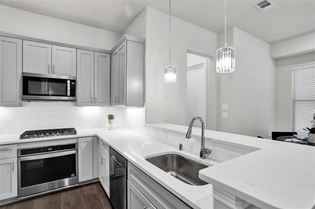 Building Photo - 4206 Shavano Dr