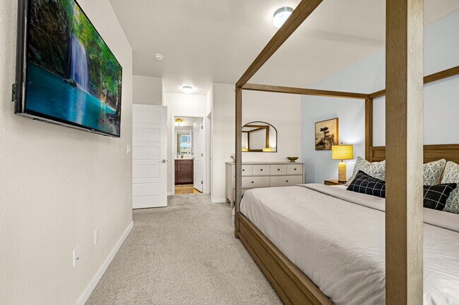 Building Photo - 9227 Rolling Way