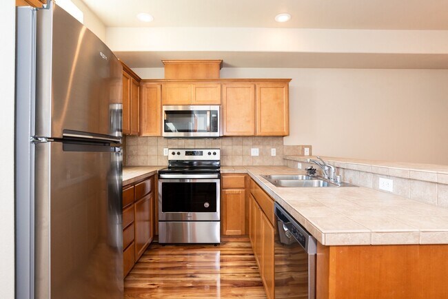 Building Photo - 11568 SE 170th Ct