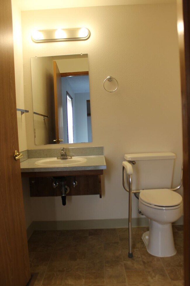 Building Photo - Adult Foster Care Home