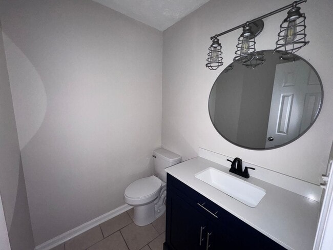 Building Photo - 107 Grogan Cir