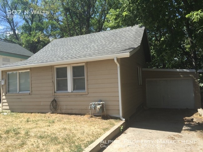 Building Photo - 2 Bedroom House For Rent in Sioux Falls!!