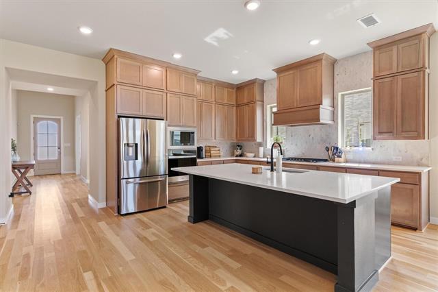 Building Photo - 1228 Sapphire Ln