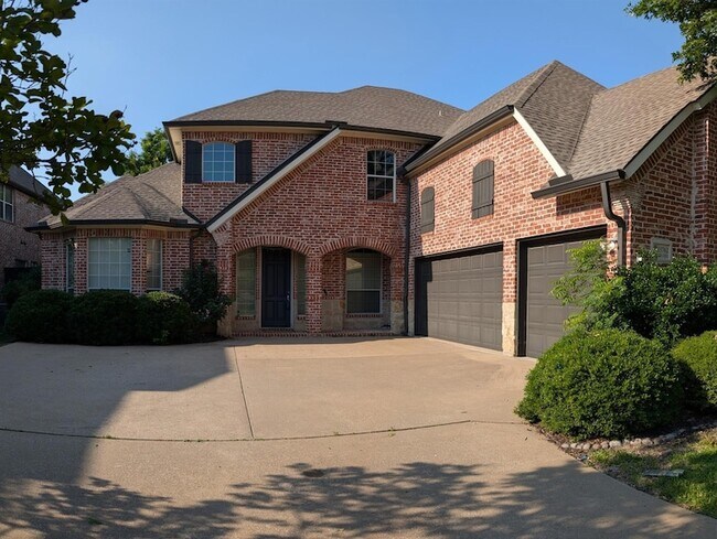 Building Photo - 15702 Crown Cove Ln