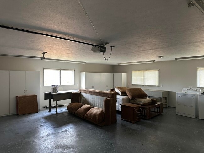 Building Photo - 260 John The Diver Trail