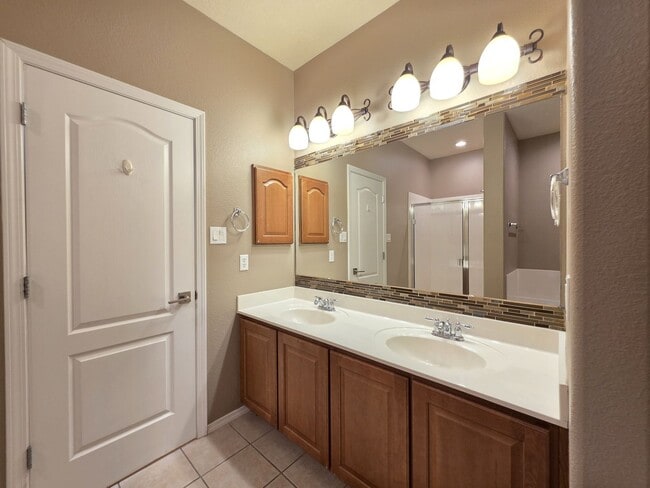 Building Photo - 4363 San Benito St