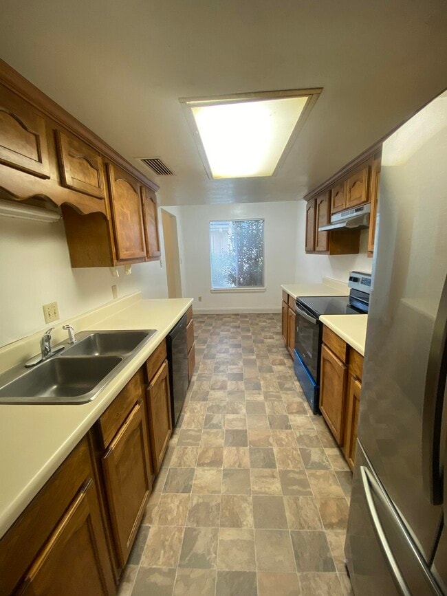 Building Photo - 2869 Blairstone Ct