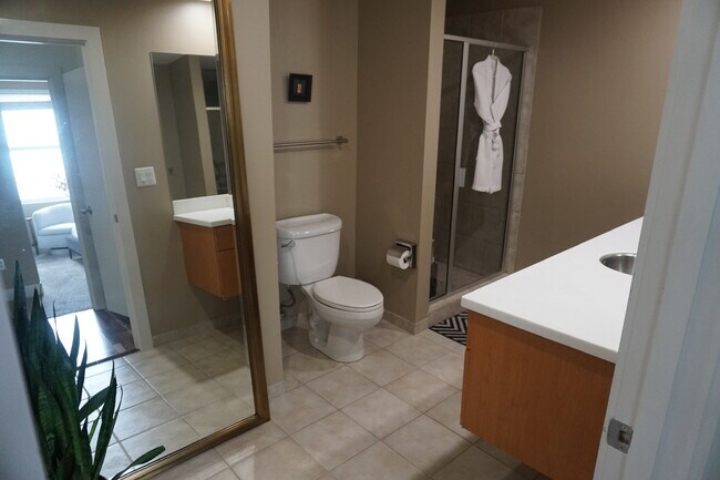 Larger size mirror - 1208 E Kennedy Blvd
