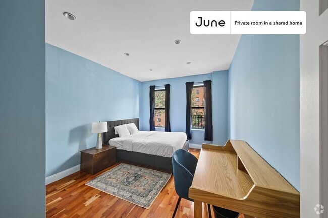 Building Photo - 23 E 109th St