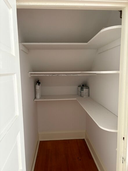 storage closet - 2021 Kleinert Ave