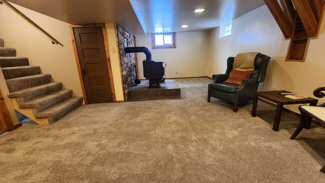 Building Photo - 4-Bedroom, 2 Bathroom Easthill Home with Bonus Room, Finished Lower Level, and Garage