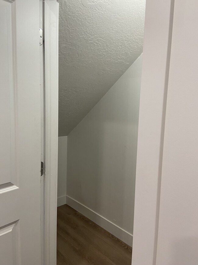 Building Photo - 445 S 1540 E