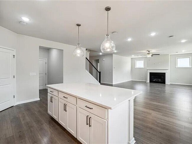 Building Photo - 8415 Halford Wy
