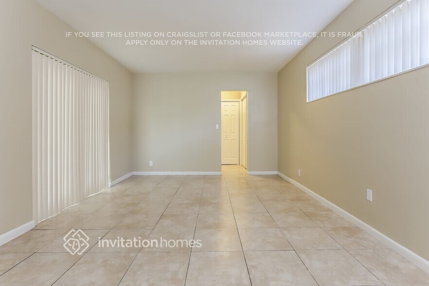 Building Photo - 3311 N 41st Ct