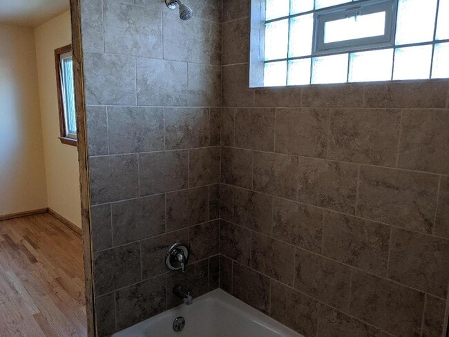 Building Photo - 2123 S 108th St