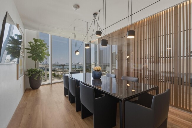 Building Photo - 1400 Biscayne Blvd