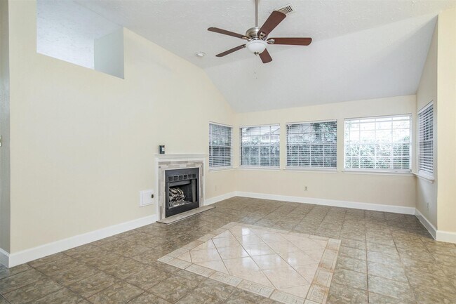 Building Photo - 5434 Garden Village Dr