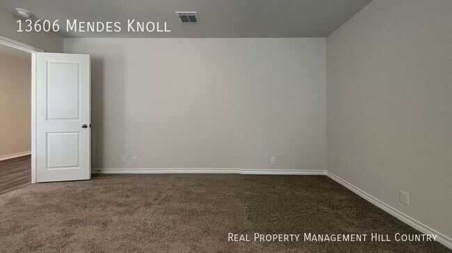 Building Photo - 13606 Mendes Knl