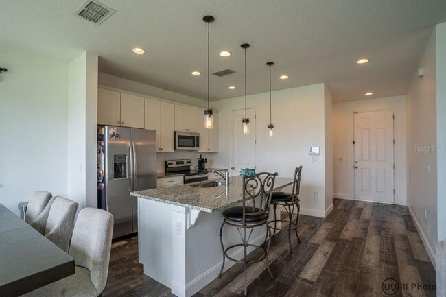 Building Photo - 929 Fallon Hills Dr