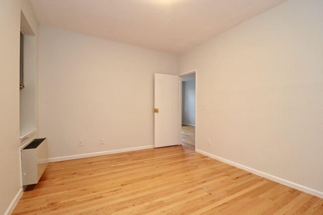 Building Photo - 43-49-49 Van Wagenen Ave