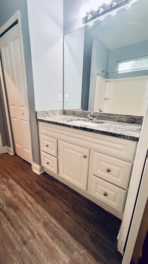 Building Photo - 6649 Osceola St