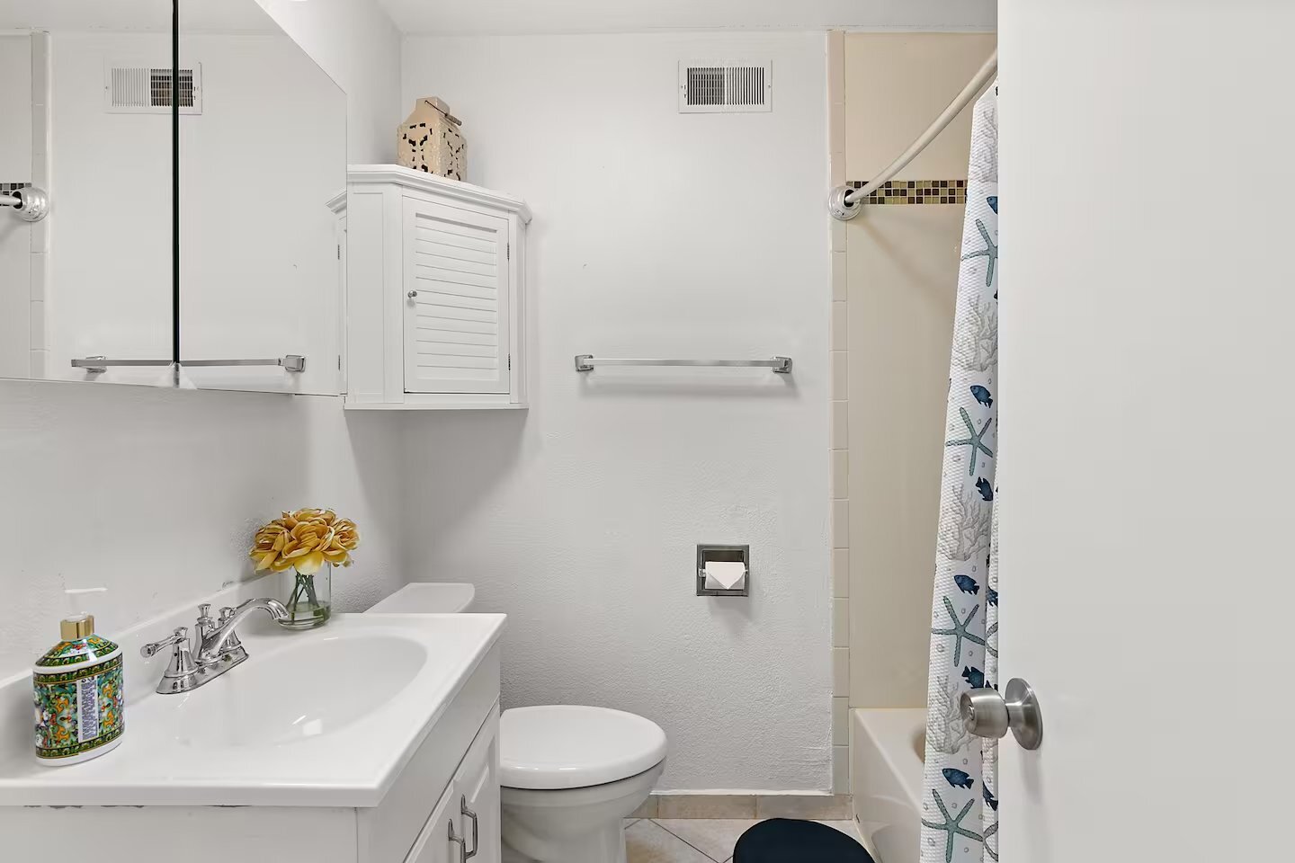 Building Photo - 39453 Blue Fin Way