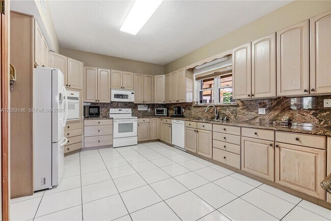 Building Photo - 16520 SW 272nd St