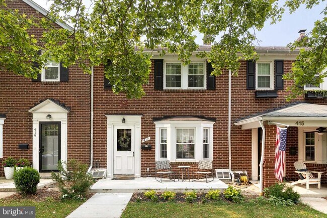 Building Photo - 417 Regester Ave