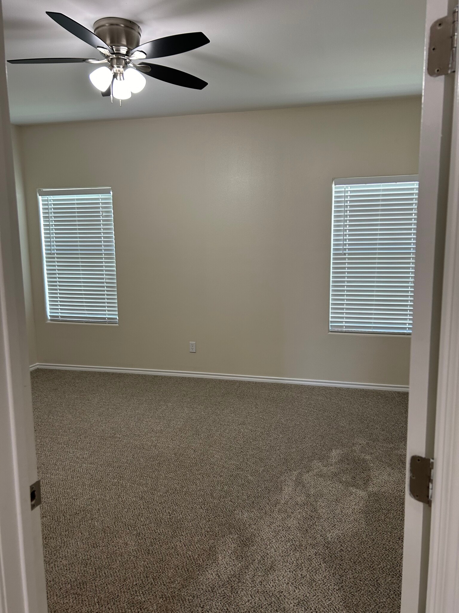 master bedroom - 404 E 19th St