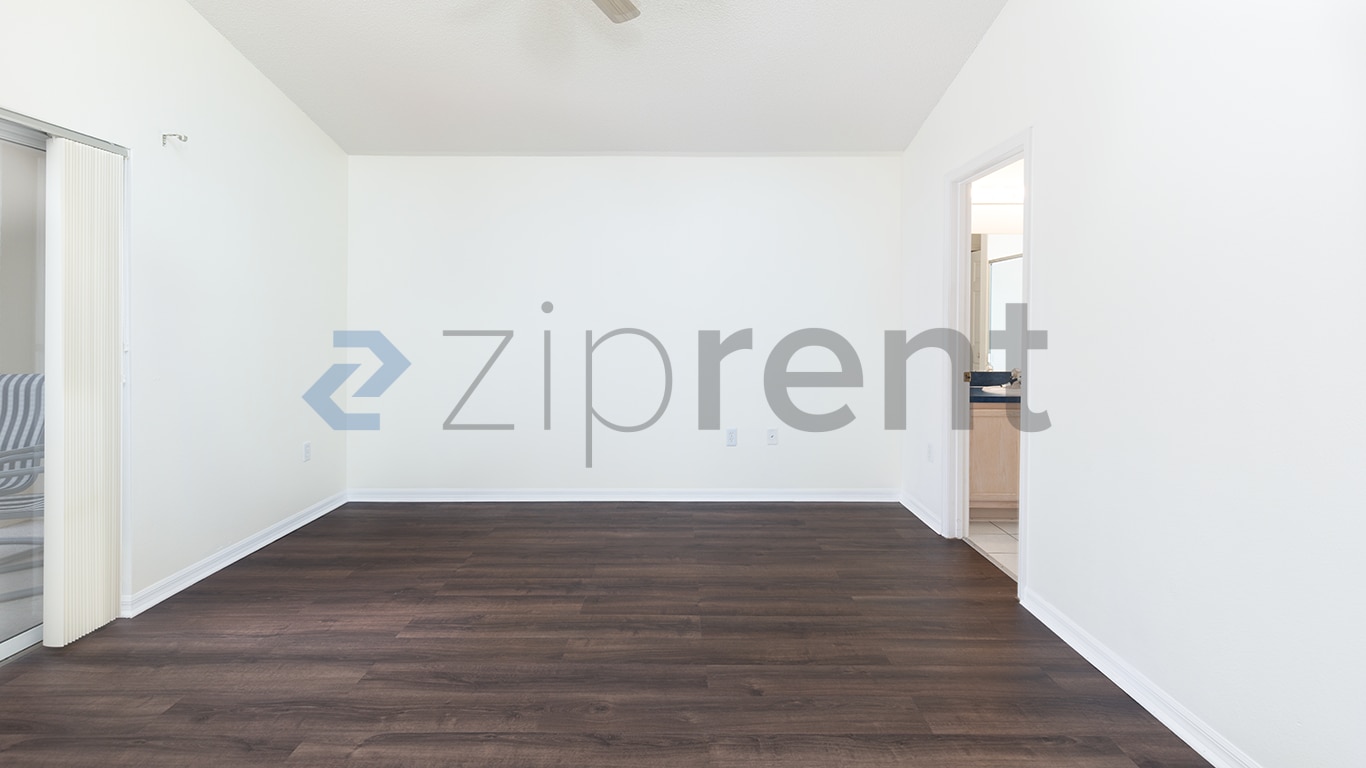 Building Photo - 663 Eagle Pointe S