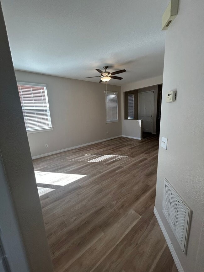 Building Photo - Remodeled Temecula 4 Bedroom