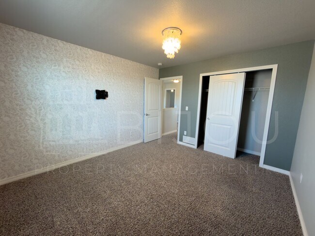 Building Photo - Peyton Four Bedroom Home