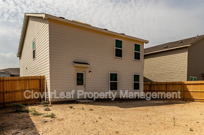 Building Photo - 1507 Middlecoff Ter
