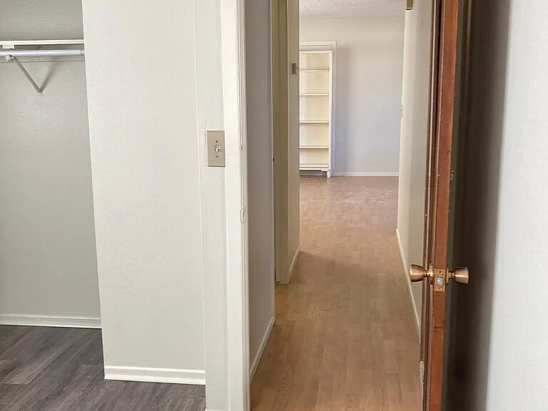 Building Photo - 401 Arnold St