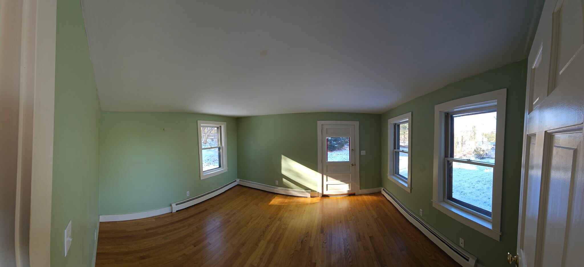 Building Photo - 571 Merrimac St
