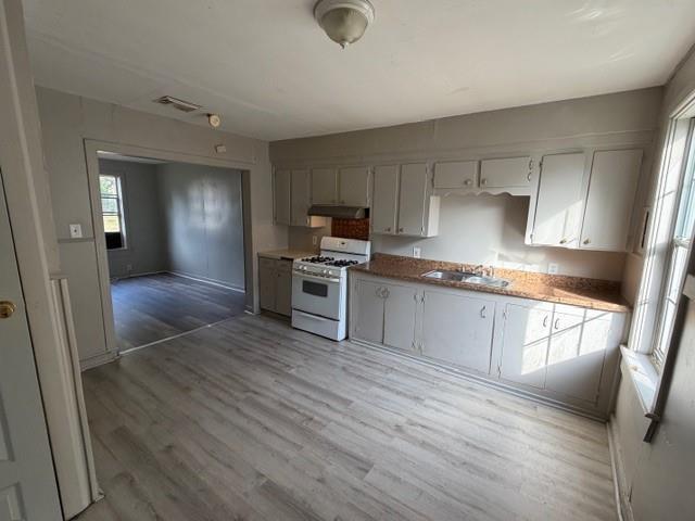 Building Photo - 317 Kelly St