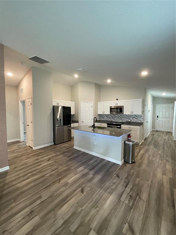 Building Photo - 7838 Peace Lily Ave