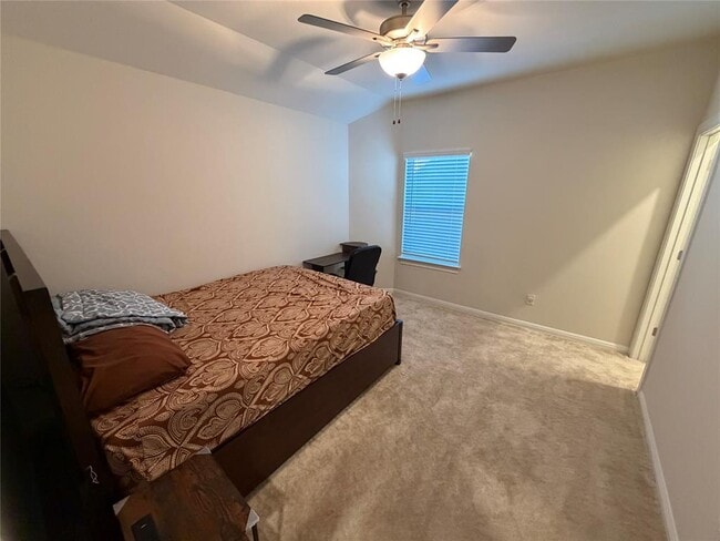 Building Photo - 228 Regatta Trl