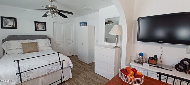 Building Photo - 12784 W Desert Mirage Dr