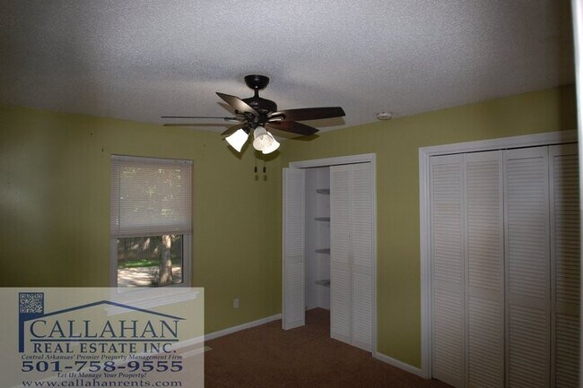 Building Photo - St Charles Little Rock Home