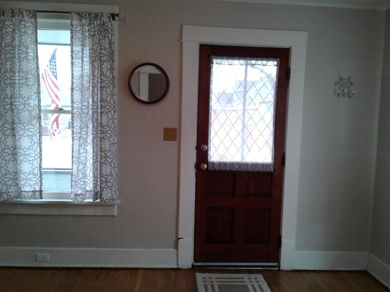 Welcome home! - 1509 West Hazel Street