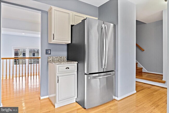 Building Photo - 9553 Cherry Oak Ct