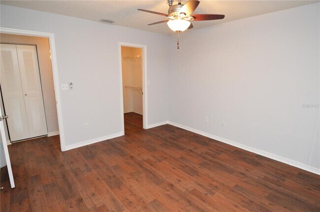Building Photo - 10265 Gandy Blvd N