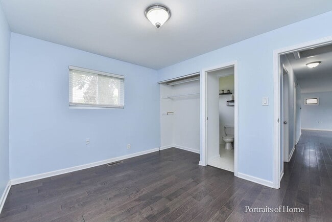 Building Photo - 156 Fairwood Dr