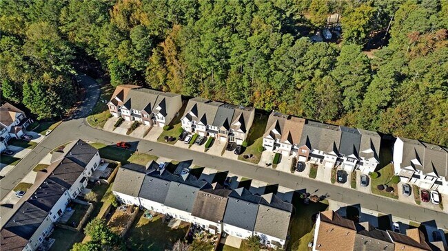 Building Photo - 2913 Greyhawk Ln