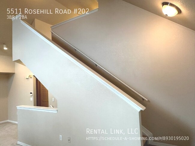 Building Photo - Charming 3-Bed, 2-Bath Condo with 1,499 Sq...