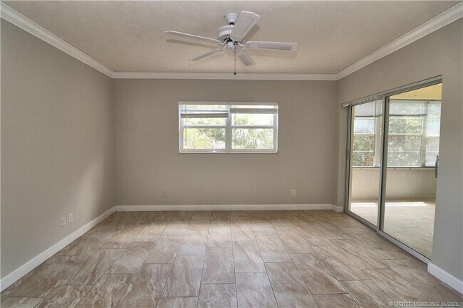 Building Photo - 2950 SE Ocean Blvd