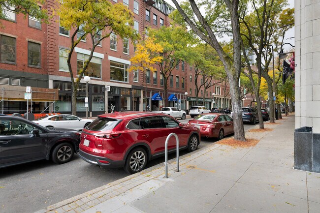 Building Photo - 1 Canal St