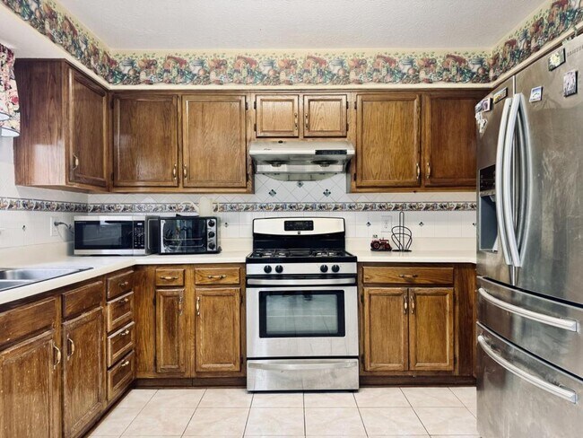 Building Photo - 3661 Forest Glen Trail