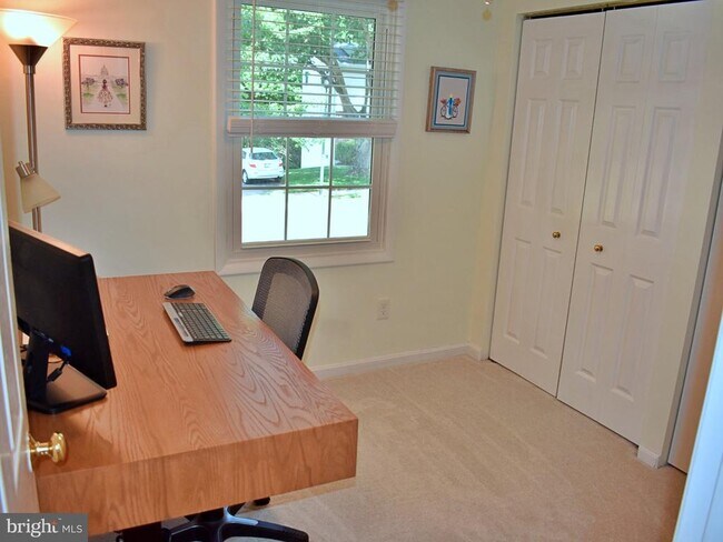 Building Photo - 8097 Winding Way Ct